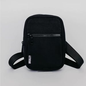 EUC- Brixley Cross Body Sling Bag